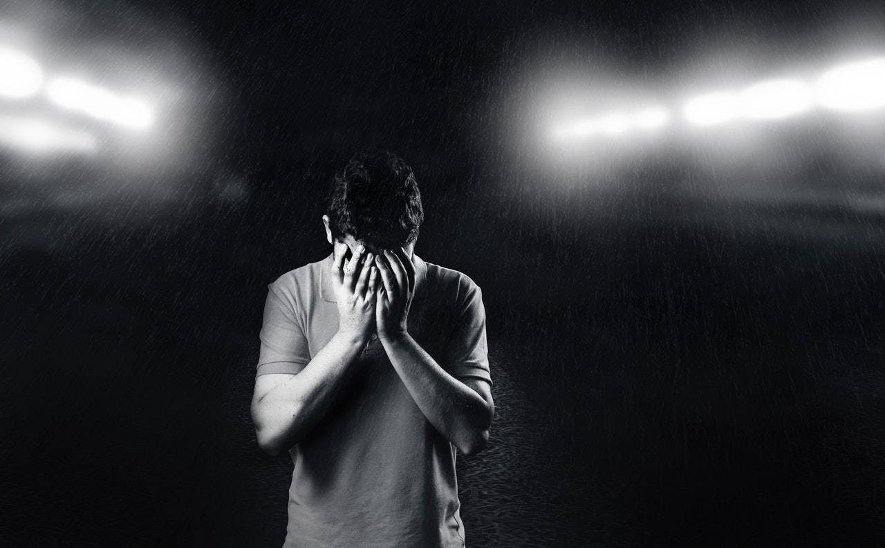 اعراض الاكتئاب الحاد عند الرجال